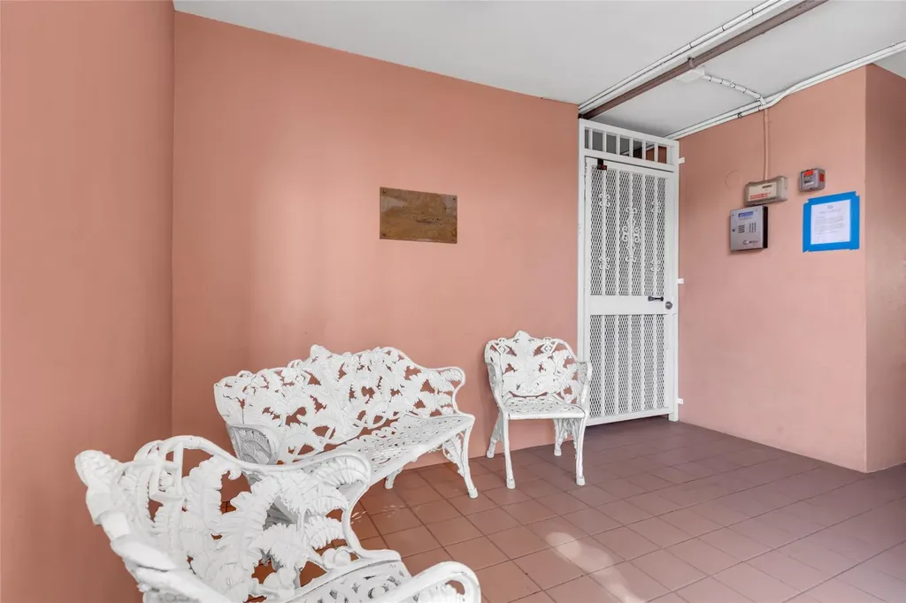 1750 E Las Olas Boulevard Fort Lauderdale FL 33301