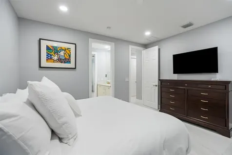 750 Coconut Palm Terrace Plantation FL 33324