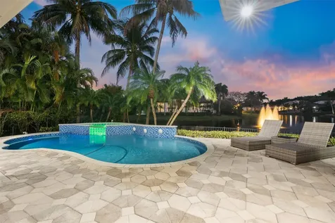 750 Coconut Palm Terrace Plantation FL 33324