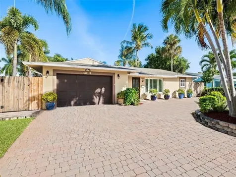 4810 NE 13th Avenue Oakland Park FL 33334