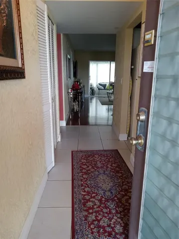 Lauderdale Lakes FL 33313