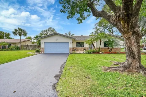 9082 NW 21st Court Coral Springs FL 33071