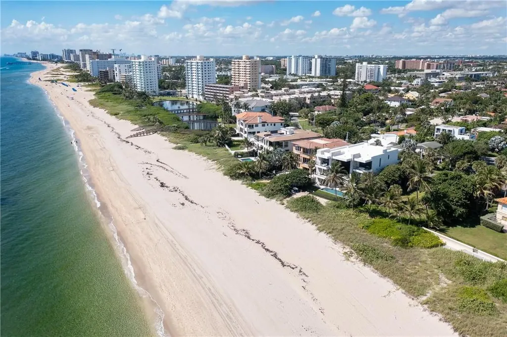 2100 Bay Drive Pompano Beach FL 33062