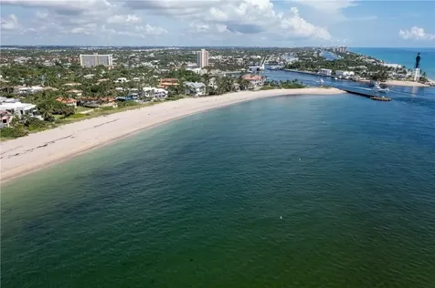 2100 Bay Drive Pompano Beach FL 33062