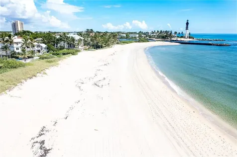 2100 Bay Drive Pompano Beach FL 33062