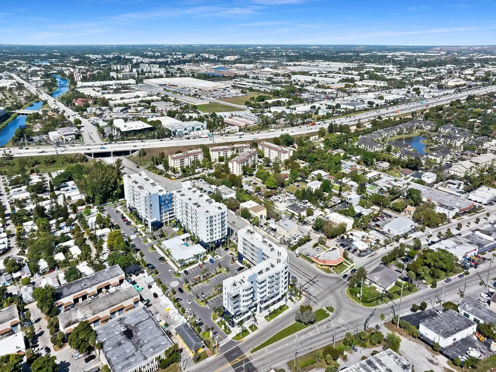 1621 S Dixie Highway Pompano Beach FL 33060