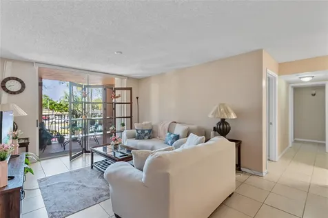 2133 Renaissance Boulevard Miramar FL 33025