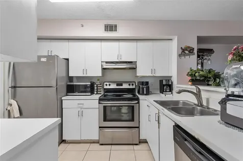 2133 Renaissance Boulevard Miramar FL 33025