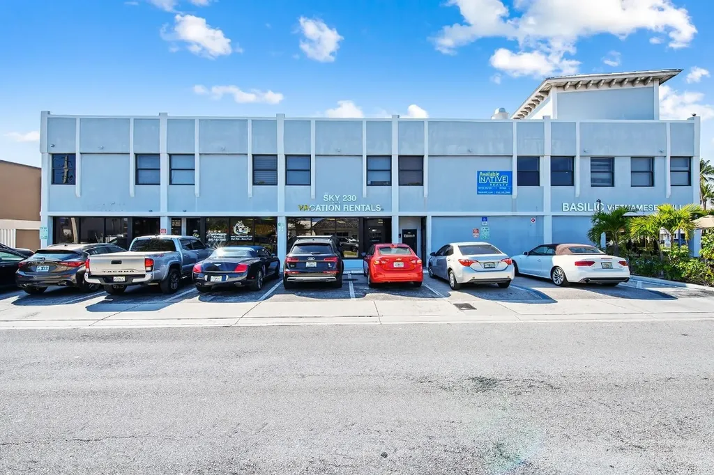 222 E Commercial Boulevard Lauderdale By The Sea FL 33308