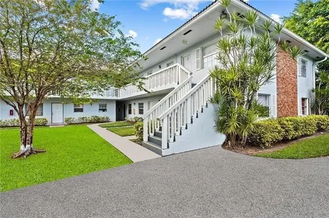 4140 Woodside Drive Coral Springs FL 33065