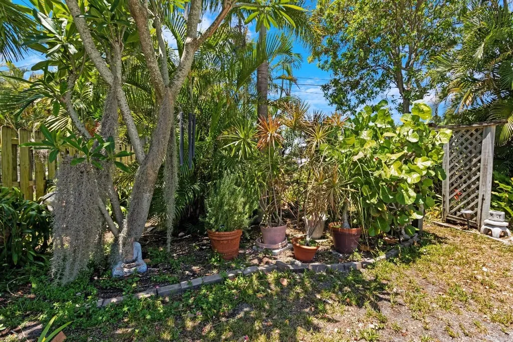 5713 NE 17th Avenue Fort Lauderdale FL 33334