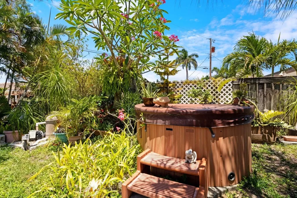 5713 NE 17th Avenue Fort Lauderdale FL 33334
