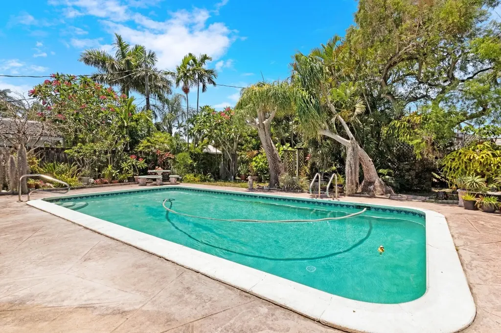 5713 NE 17th Avenue Fort Lauderdale FL 33334