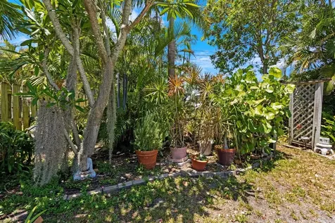 5713 NE 17th Avenue Fort Lauderdale FL 33334