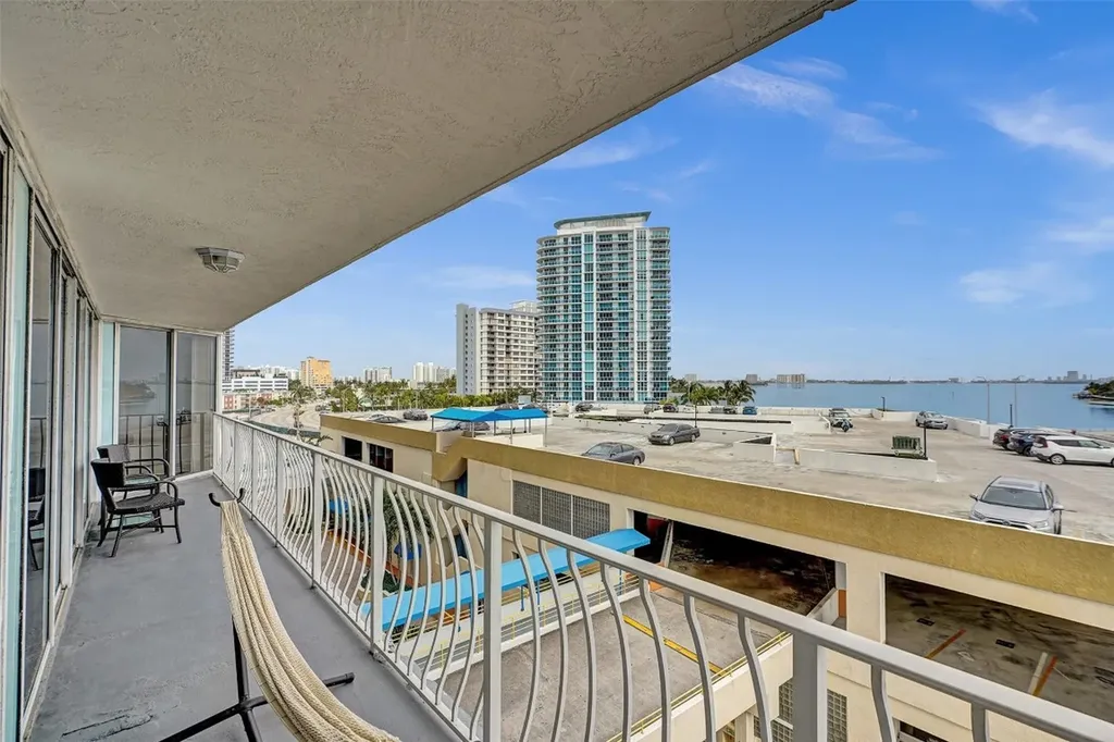 7601 E Treasure Drive North Bay Village FL 33141