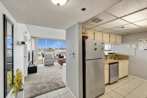 7601 E Treasure Drive North Bay Village FL 33141