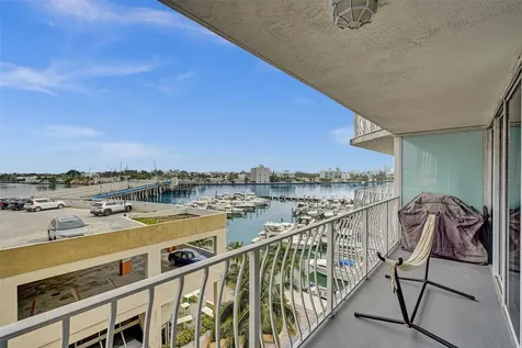7601 E Treasure Drive North Bay Village FL 33141