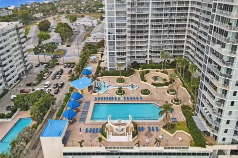 7601 E Treasure Drive North Bay Village FL 33141