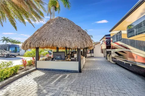 291 N Cortez Drive Margate FL 33068