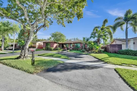 1931 NW 104th Avenue Pembroke Pines FL 33026
