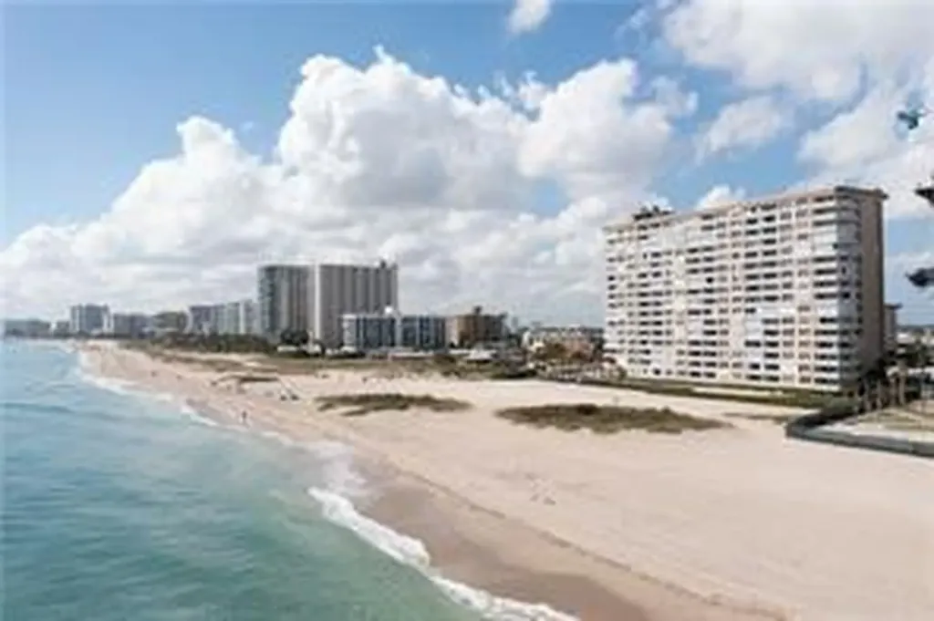 1012 N Ocean Boulevard Pompano Beach FL 33062