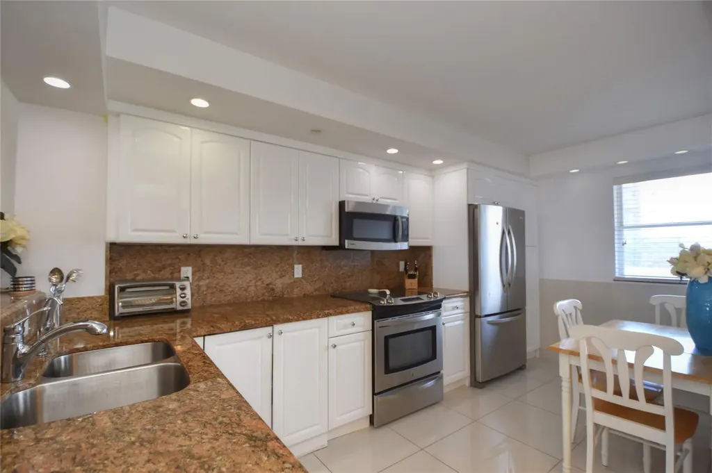 1012 N Ocean Boulevard Pompano Beach FL 33062