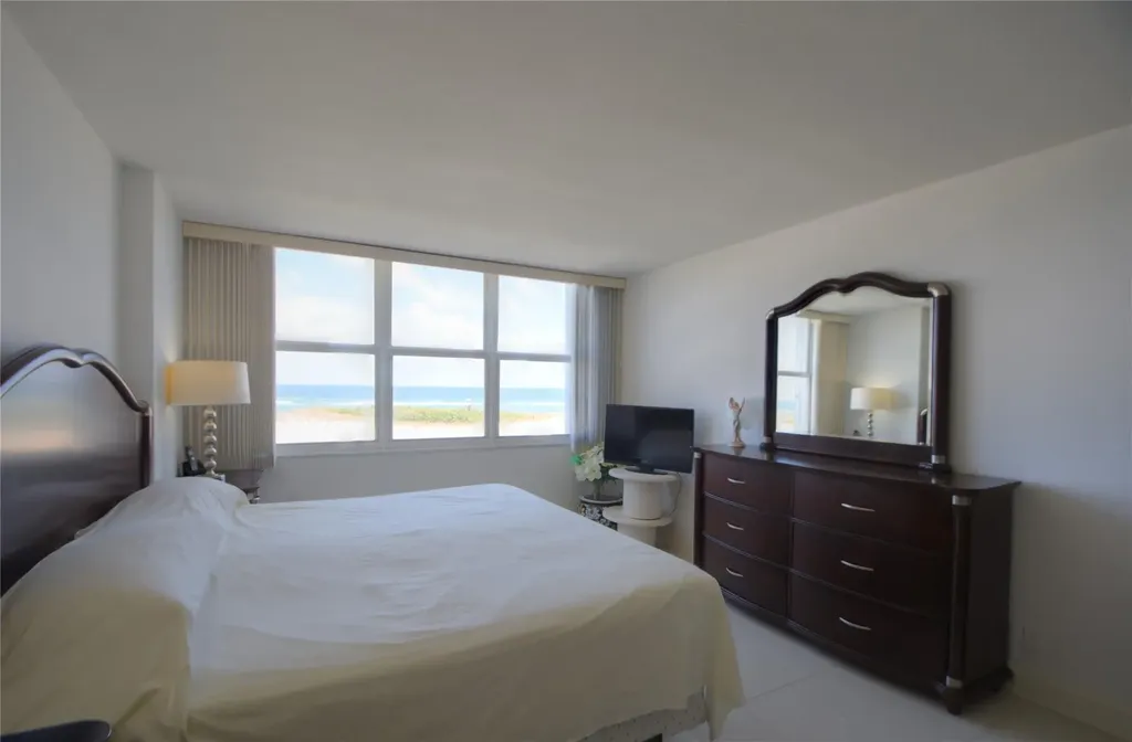 1012 N Ocean Boulevard Pompano Beach FL 33062