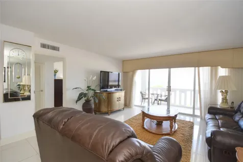 1012 N Ocean Boulevard Pompano Beach FL 33062