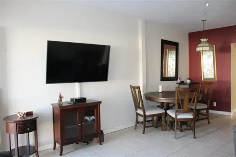 900 SW 11th Avenue Hallandale Beach FL 33009