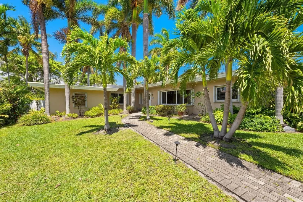 1243 Pierce Street Hollywood FL 33019