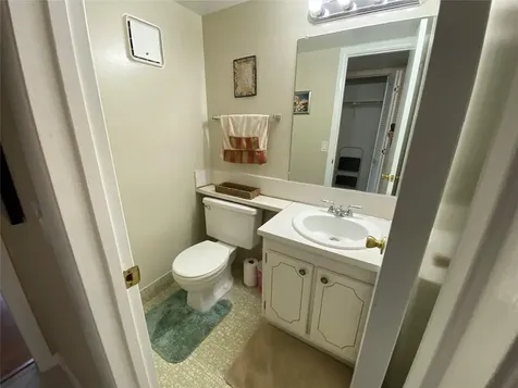 278 Newport R Deerfield Beach FL 33442
