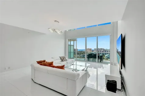 400 Sunny Isle Boulevard Sunny Isles Beach FL 33160