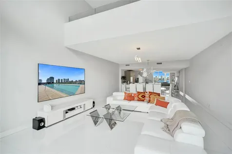 400 Sunny Isle Boulevard Sunny Isles Beach FL 33160