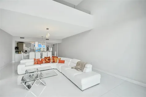 400 Sunny Isle Boulevard Sunny Isles Beach FL 33160