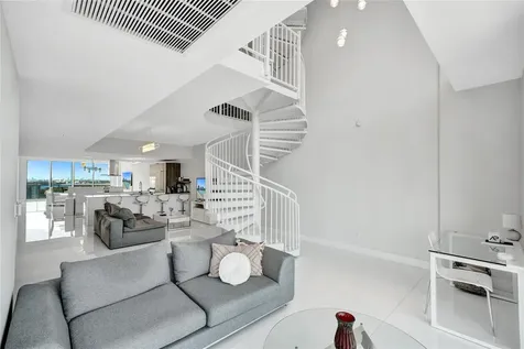 400 Sunny Isle Boulevard Sunny Isles Beach FL 33160