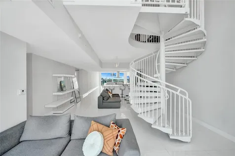 400 Sunny Isle Boulevard Sunny Isles Beach FL 33160