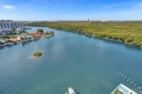 400 Sunny Isle Boulevard Sunny Isles Beach FL 33160