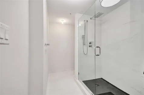 400 Sunny Isle Boulevard Sunny Isles Beach FL 33160