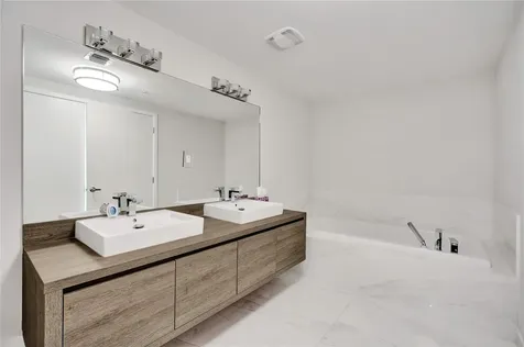 400 Sunny Isle Boulevard Sunny Isles Beach FL 33160