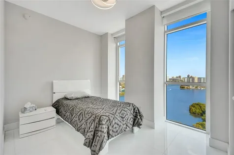 400 Sunny Isle Boulevard Sunny Isles Beach FL 33160