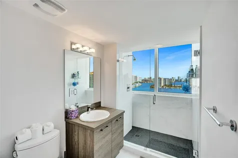 400 Sunny Isle Boulevard Sunny Isles Beach FL 33160