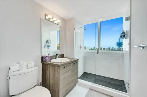 400 Sunny Isle Boulevard Sunny Isles Beach FL 33160