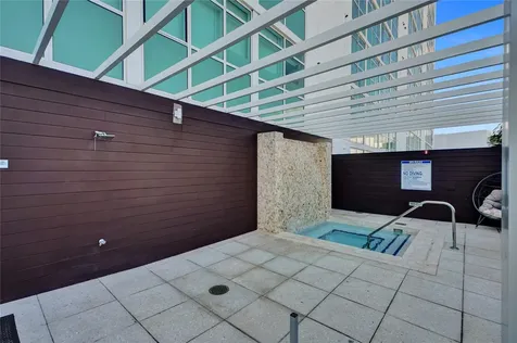 400 Sunny Isle Boulevard Sunny Isles Beach FL 33160