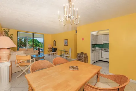 2861 Somerset Drive Lauderdale Lakes FL 33311