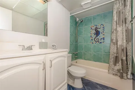 2861 Somerset Drive Lauderdale Lakes FL 33311