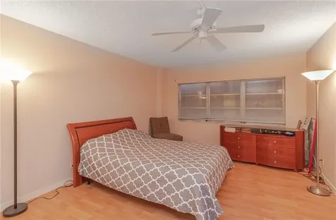 2500 E Las Olas Boulevard Fort Lauderdale FL 33301