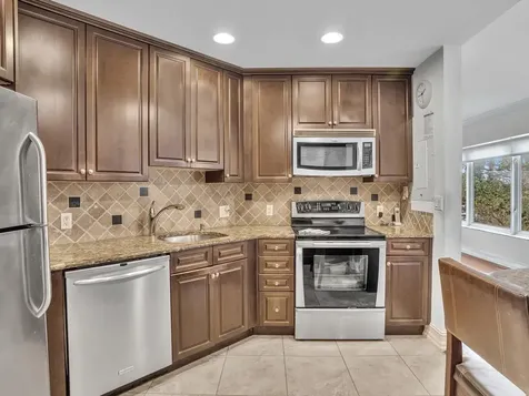 701 E Camino Real Boca Raton FL 33432