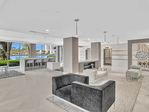 701 E Camino Real Boca Raton FL 33432