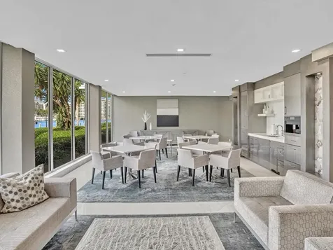 701 E Camino Real Boca Raton FL 33432