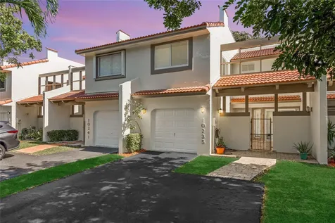 10235 NW 46th Street Doral FL 33178